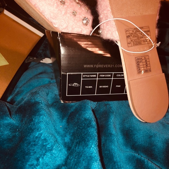 Casual slides - Picture 5 of 7